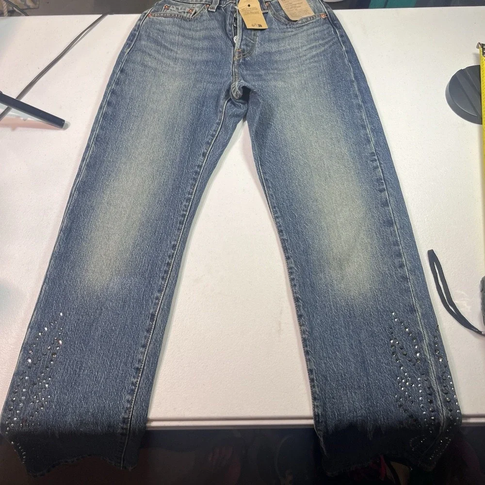 Levis 501 Curve Jeans Womens 24x30 Straight High Rise Stretch Denim Bedazzled